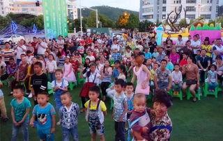 看比赛吃瓜群众搞笑视频,搞笑比赛视频集锦